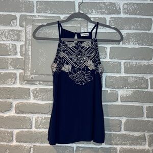 Eyeshadow top